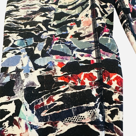 Lululemon Wunder Under Hi-Rise Tight Leggings 28” Womens 2 (Full on Luxtreme) - Picture 4 of 13